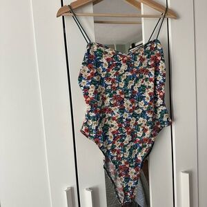 SHEIN Floral Bodysuit in Blue, Green, Red with Spaghetti Straps Womens Large